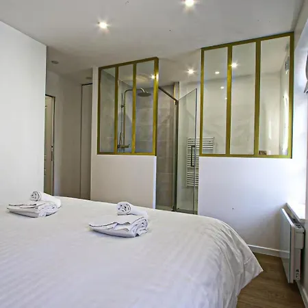 The White Flat - A 500m De La Daire *